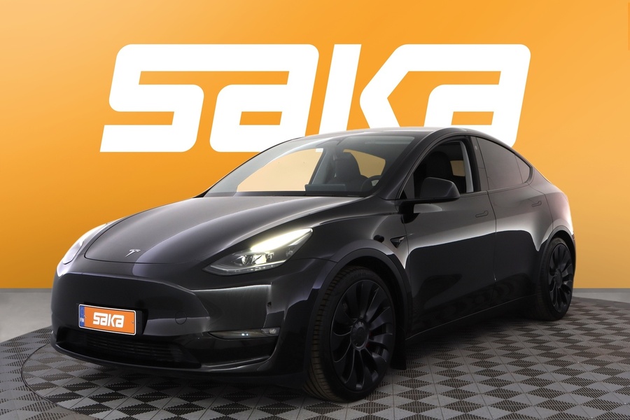 Tesla Model Y vaihtoauto