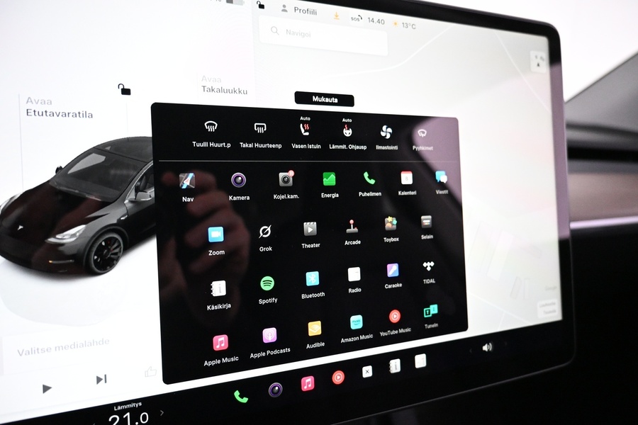 Tesla Model Y vaihtoauto