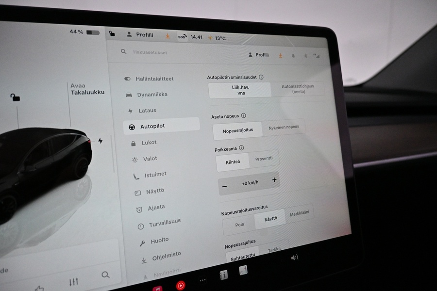 Tesla Model Y vaihtoauto