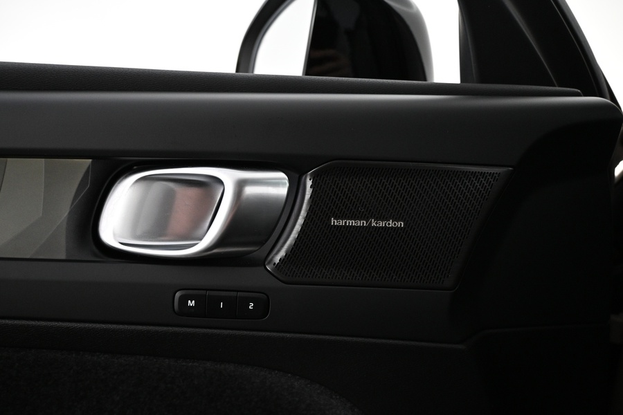 Volvo EX40 vaihtoauto