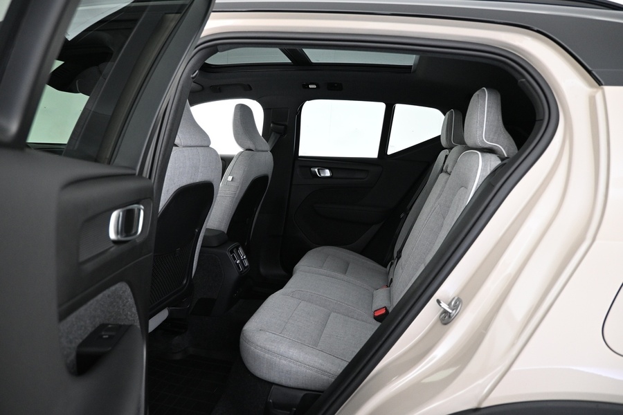 Volvo EX40 vaihtoauto