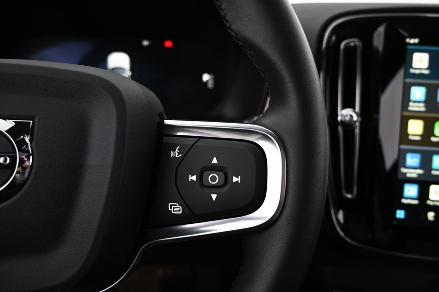 Volvo EX40 vaihtoauto