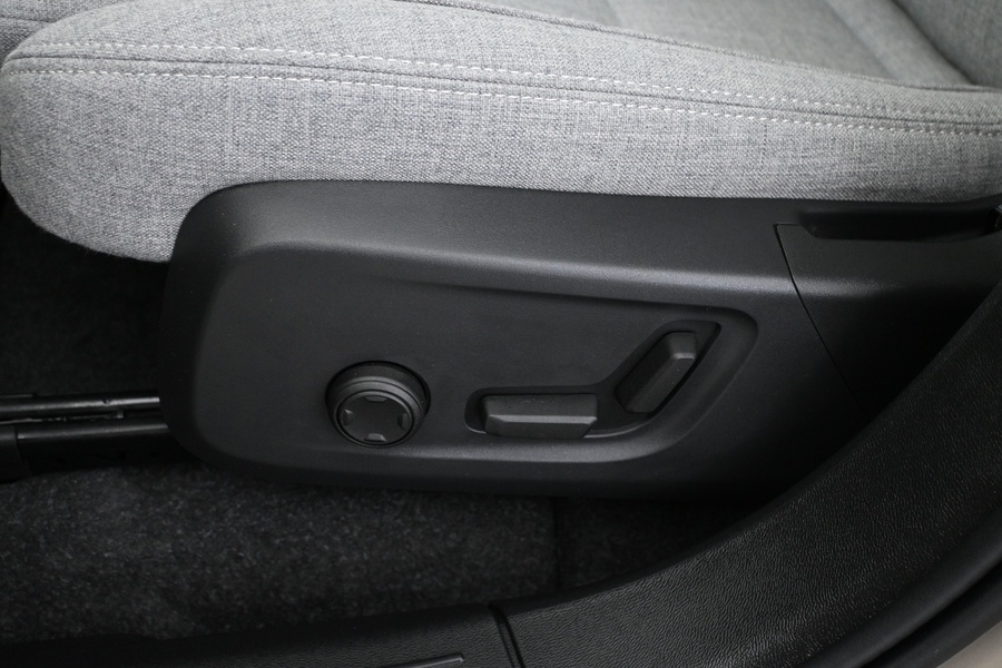 Volvo EX40 vaihtoauto