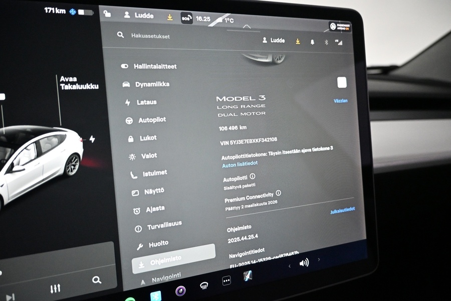 Tesla Model 3 vaihtoauto