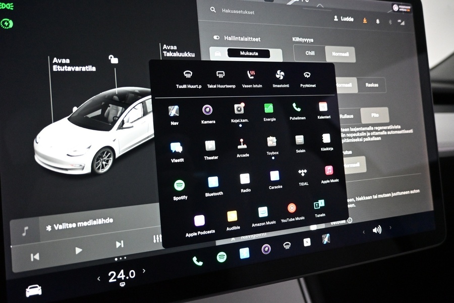 Tesla Model 3 vaihtoauto