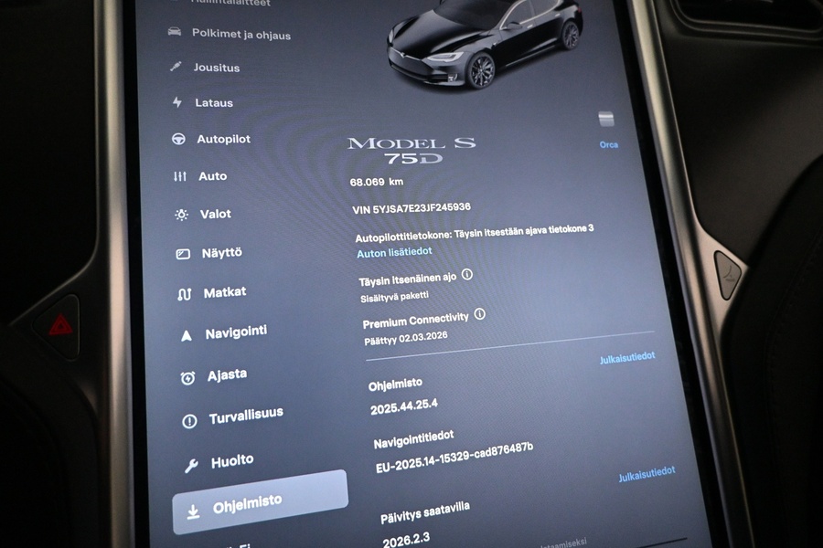 Tesla Model S vaihtoauto