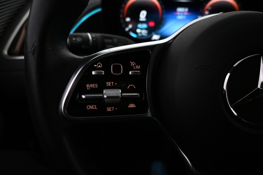 Mercedes-Benz EQC vaihtoauto