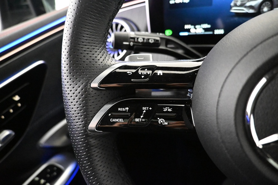 Mercedes-Benz EQE vaihtoauto