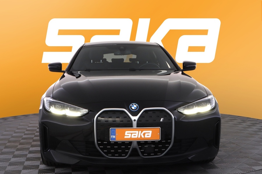 BMW i4 vaihtoauto