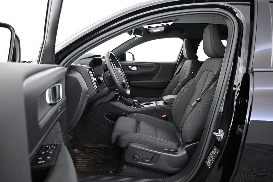 Volvo EC40 vaihtoauto