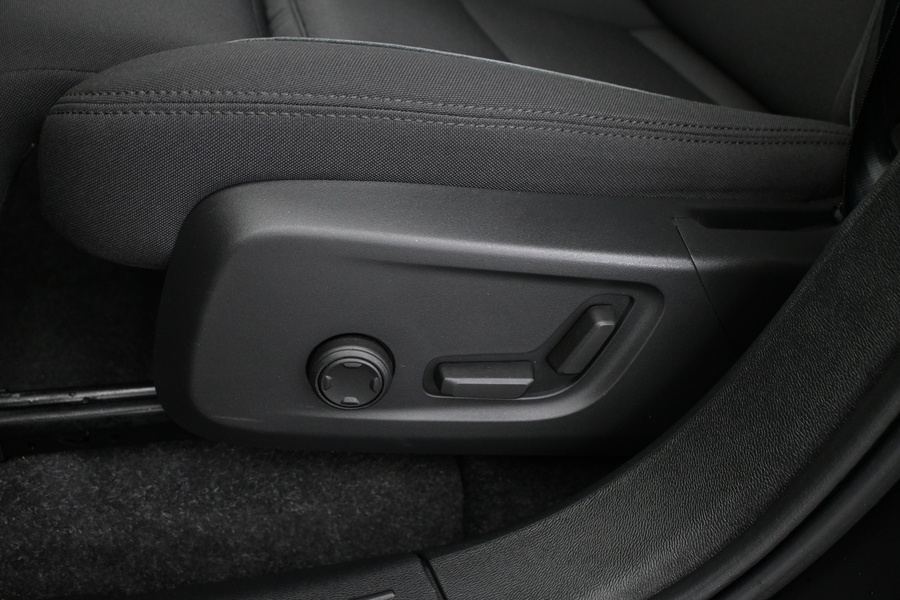 Volvo EC40 vaihtoauto