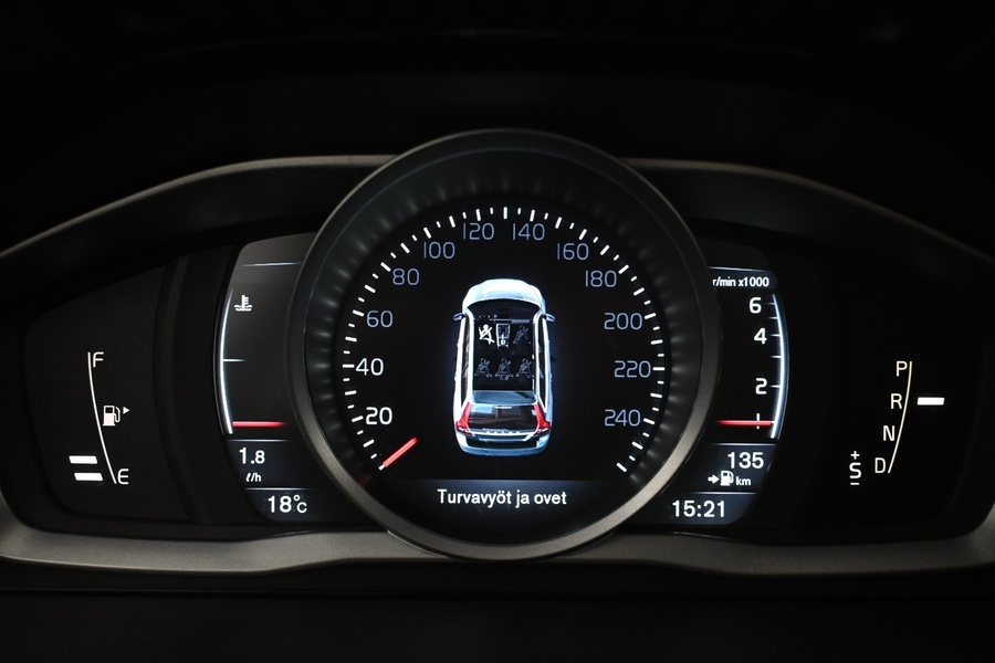 Volvo V70 vaihtoauto