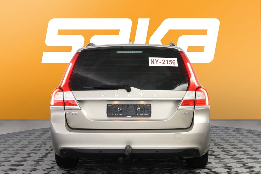 Volvo V70 vaihtoauto