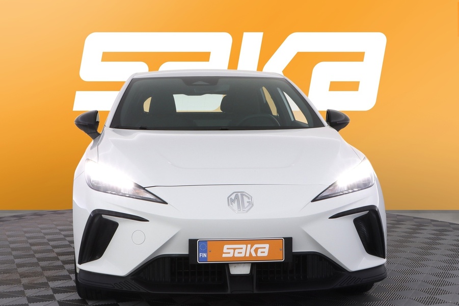 MG MG4 vaihtoauto