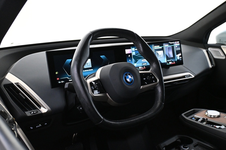 BMW iX M60 vaihtoauto