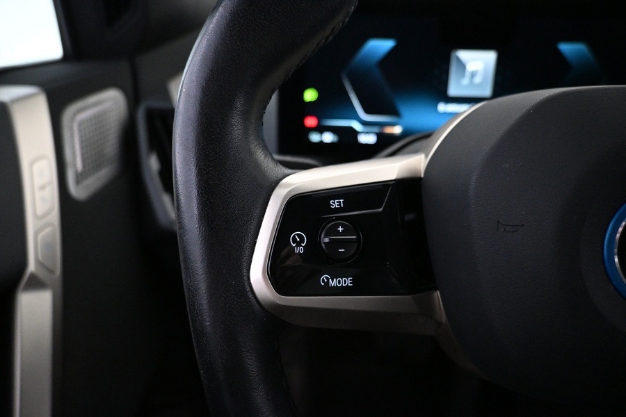 BMW iX M60 vaihtoauto