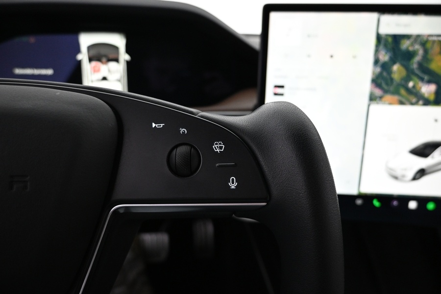 Tesla Model S vaihtoauto