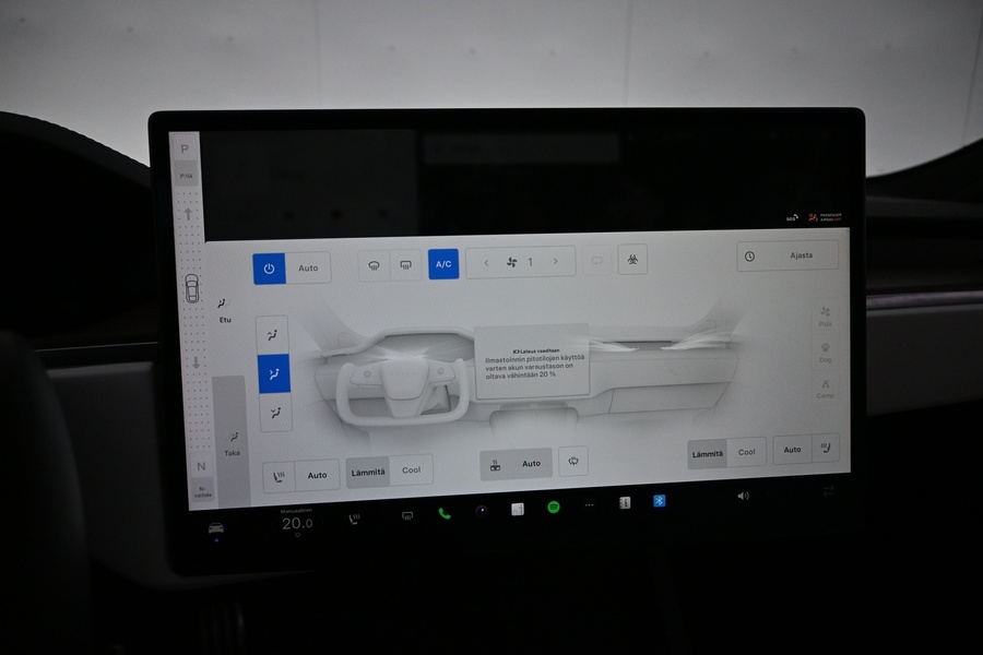 Tesla Model S vaihtoauto