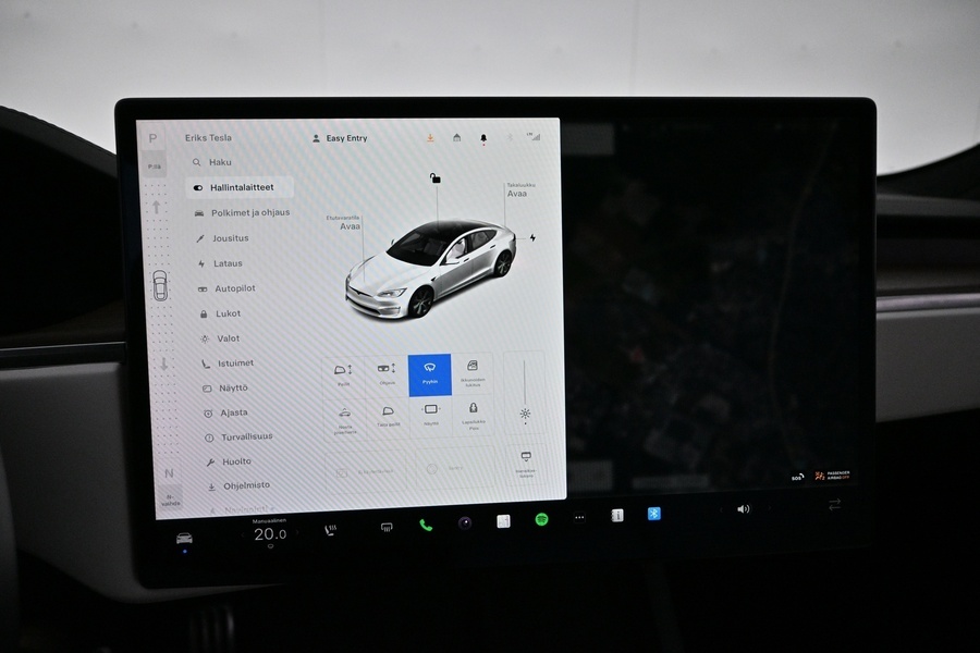 Tesla Model S vaihtoauto