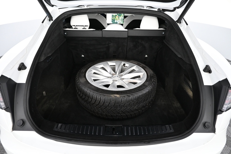 Tesla Model S vaihtoauto