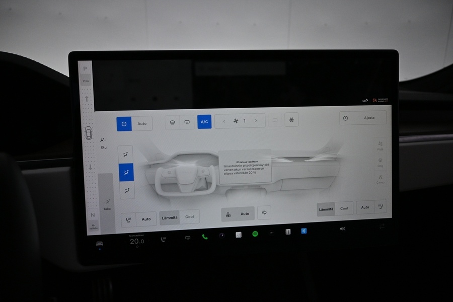 Tesla Model S vaihtoauto