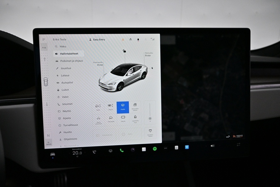 Tesla Model S vaihtoauto
