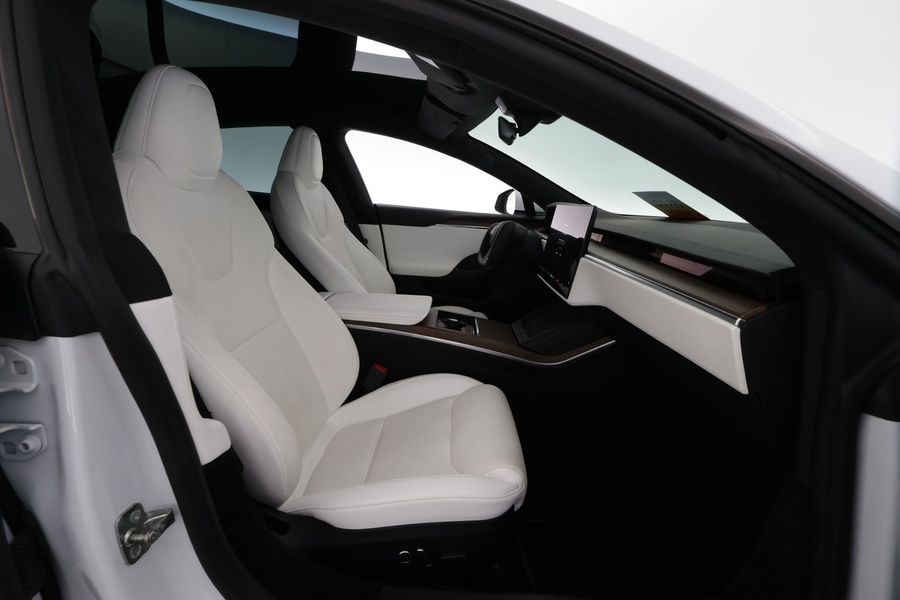 Tesla Model S vaihtoauto
