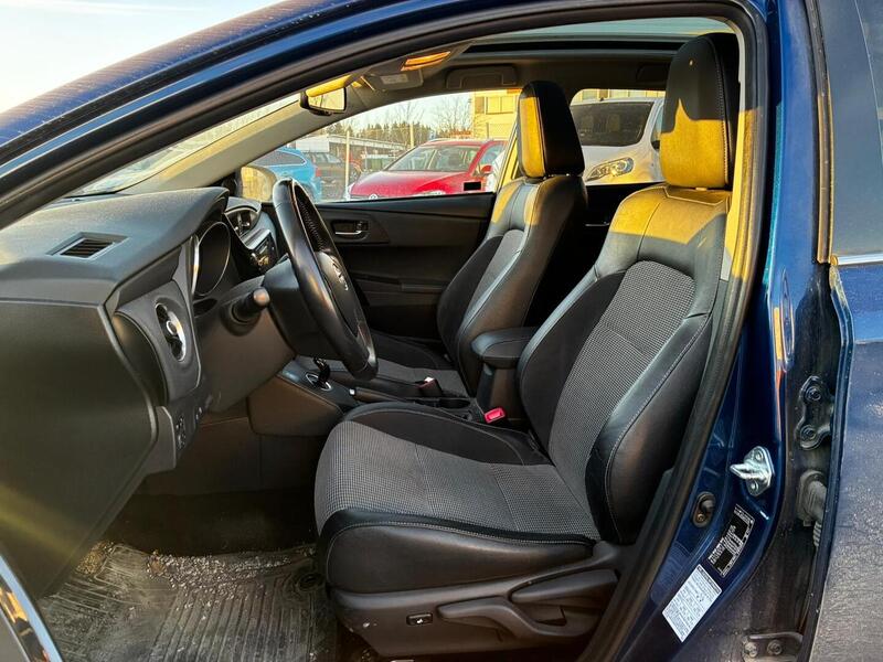 Toyota Auris vaihtoauto