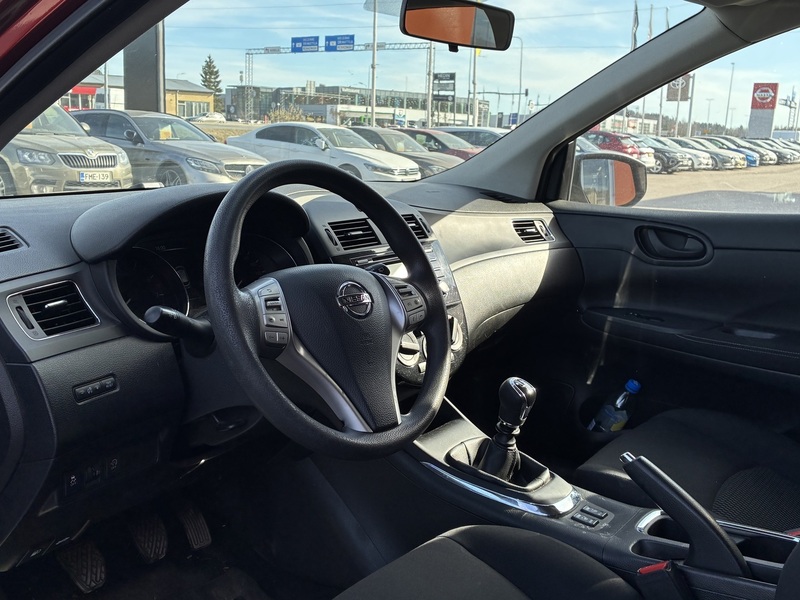 Nissan Pulsar vaihtoauto