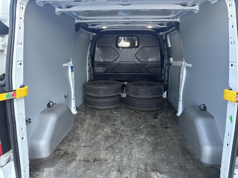 Ford Transit Custom vaihtoauto