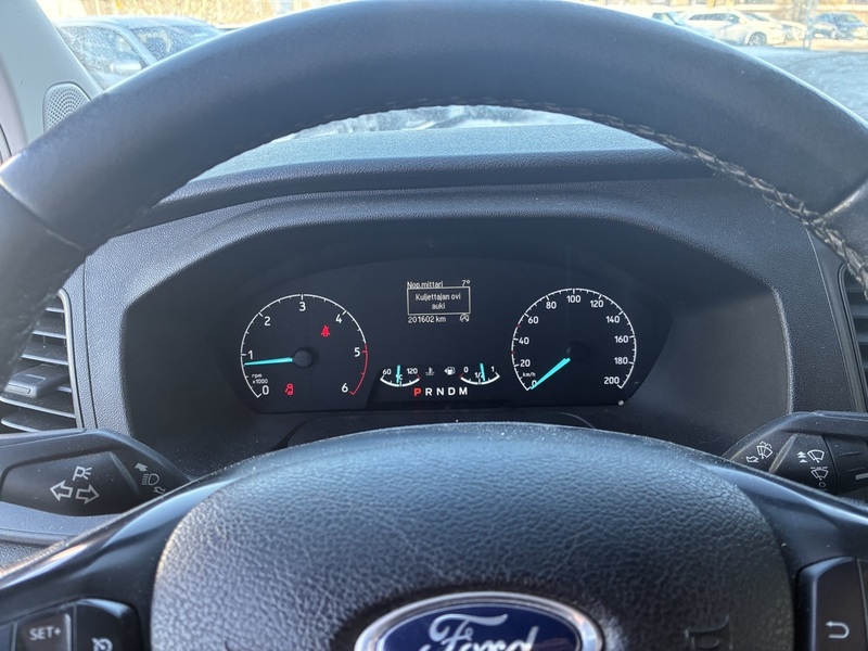 Ford Transit Custom vaihtoauto