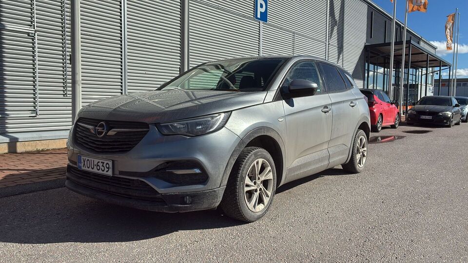Opel Grandland X vaihtoauto