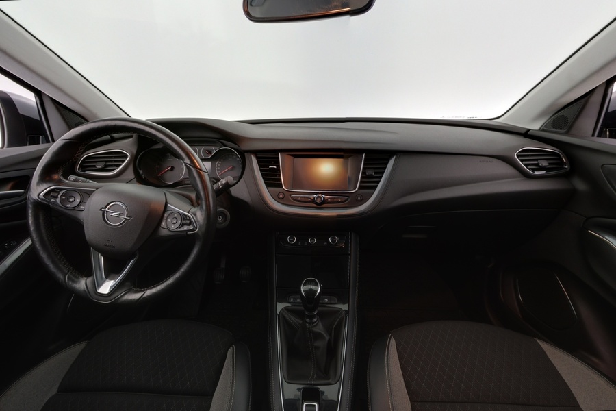 Opel Grandland X vaihtoauto