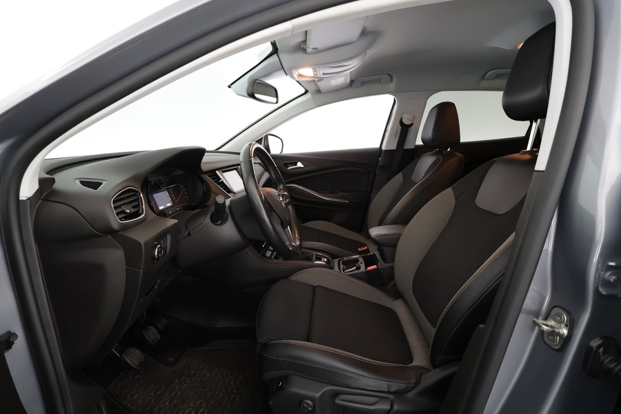 Opel Grandland X vaihtoauto