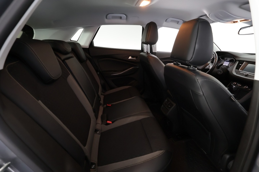 Opel Grandland X vaihtoauto