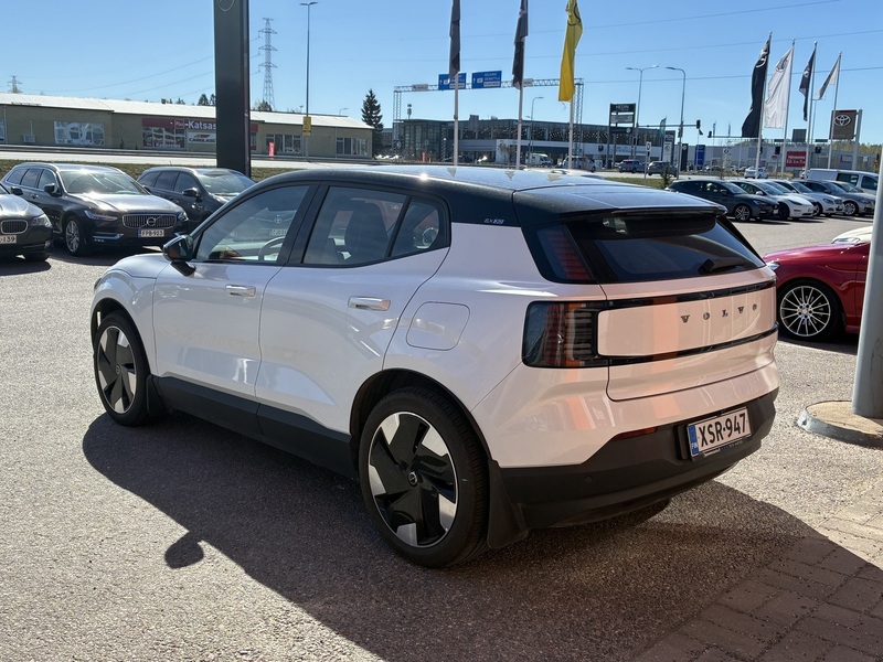 Volvo EX30 vaihtoauto