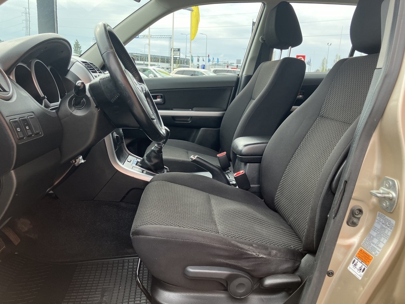Suzuki Grand Vitara vaihtoauto