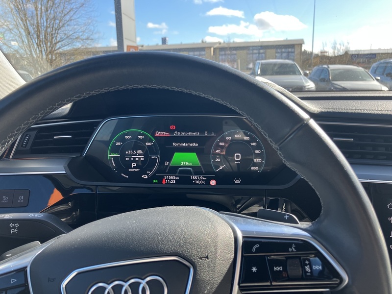 Audi e-tron vaihtoauto