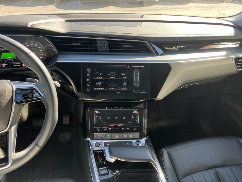 Audi e-tron vaihtoauto