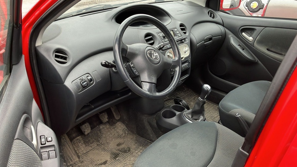 Toyota Yaris vaihtoauto