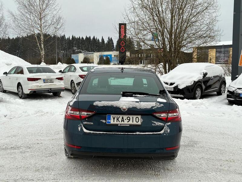 Skoda Superb vaihtoauto