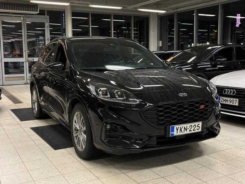 Ford Kuga vaihtoauto