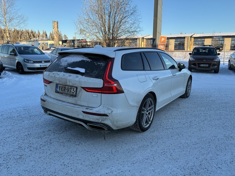 Volvo V60 vaihtoauto