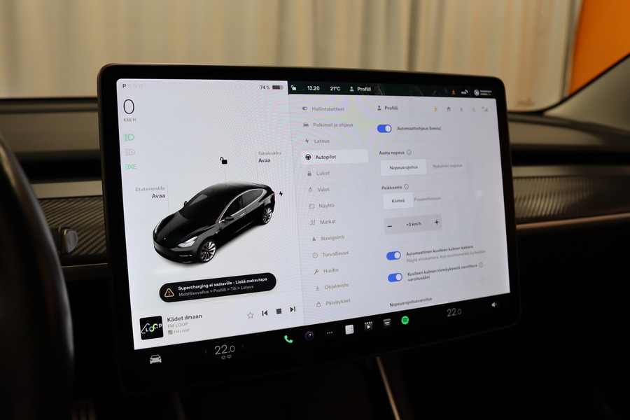 Tesla Model 3 vaihtoauto