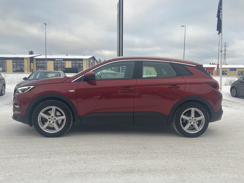 Opel Grandland X vaihtoauto