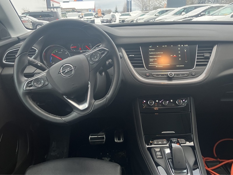 Opel Grandland X vaihtoauto