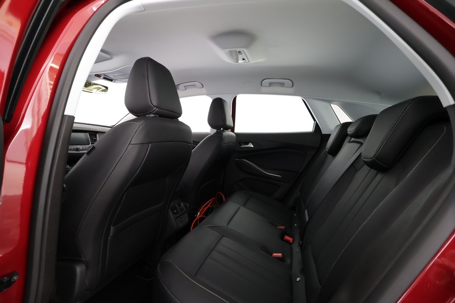 Opel Grandland X vaihtoauto