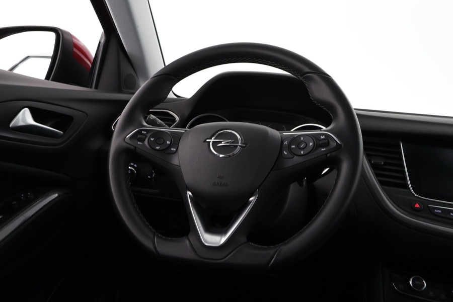 Opel Grandland X vaihtoauto