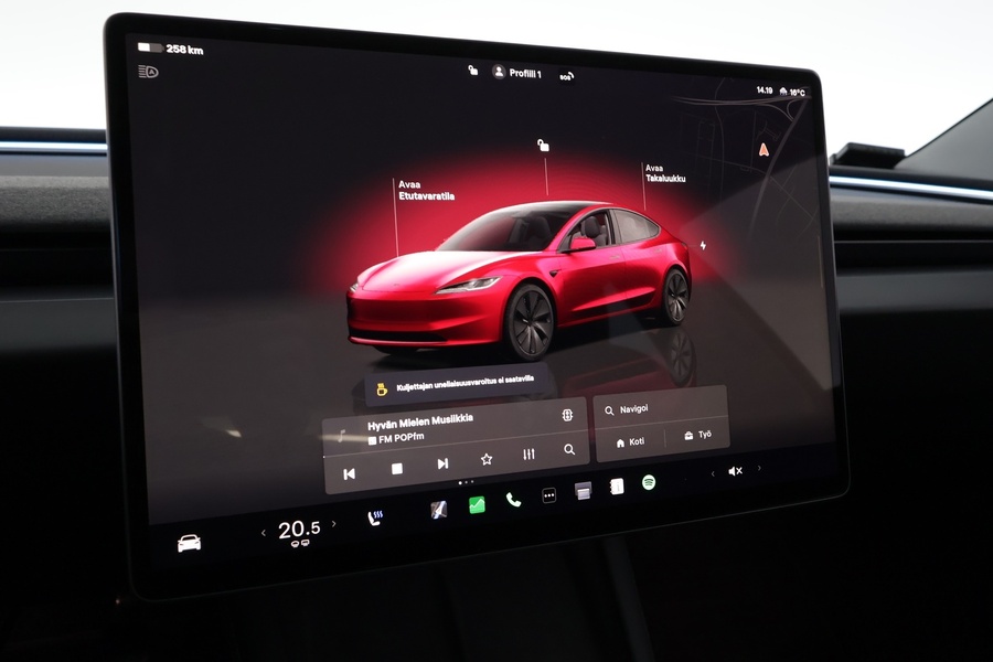 Tesla Model 3 vaihtoauto