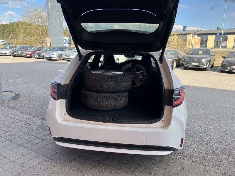 Toyota Corolla vaihtoauto